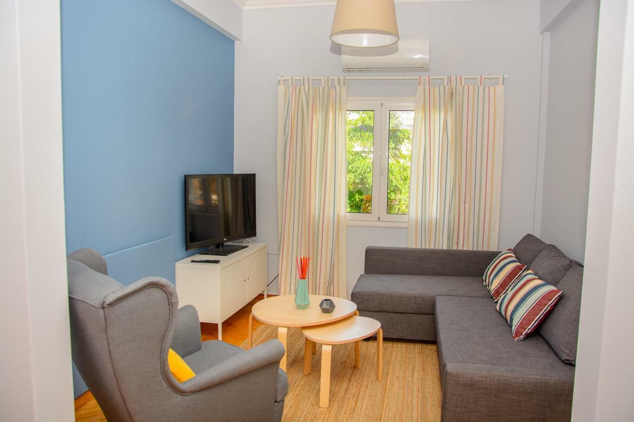 Fully Renovated And Relaxing Apartment أثينا المظهر الخارجي الصورة